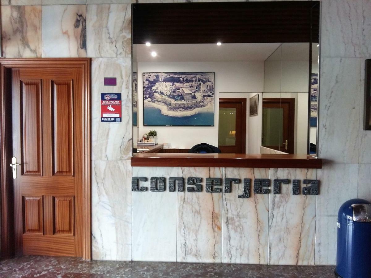 Estudio En 1ª Linea En Santa Clara Торремолінос Екстер'єр фото
