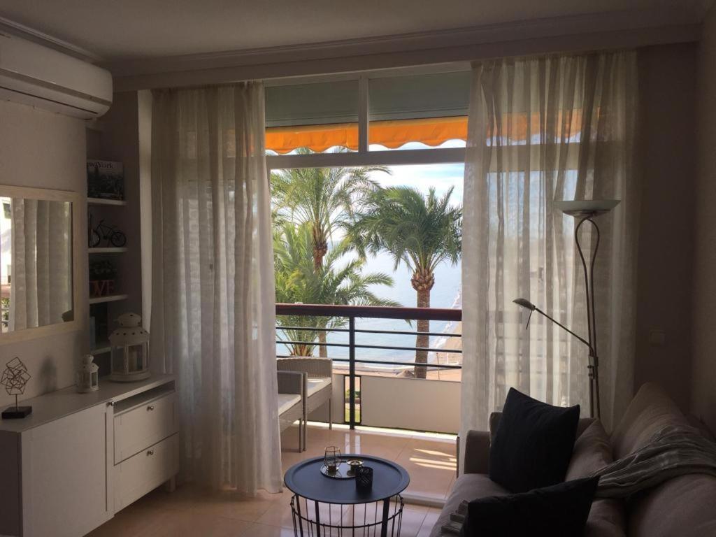 Estudio En 1ª Linea En Santa Clara Торремолінос Екстер'єр фото